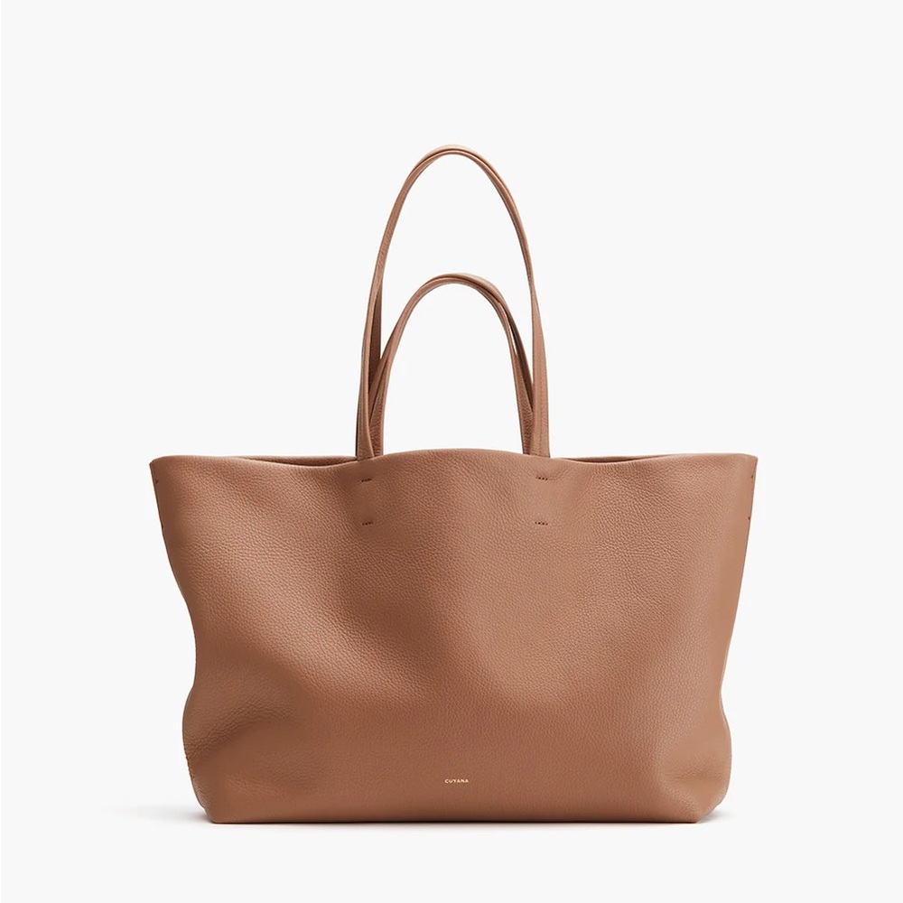 Cuyana Classic Easy Tote in Caramel